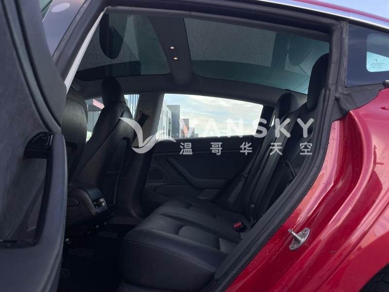 251216155118_2018 Tesla Model 3 Long Range Dual Motor Red 28.jpeg